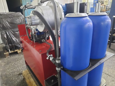 Шибер бункера с гидроприводом