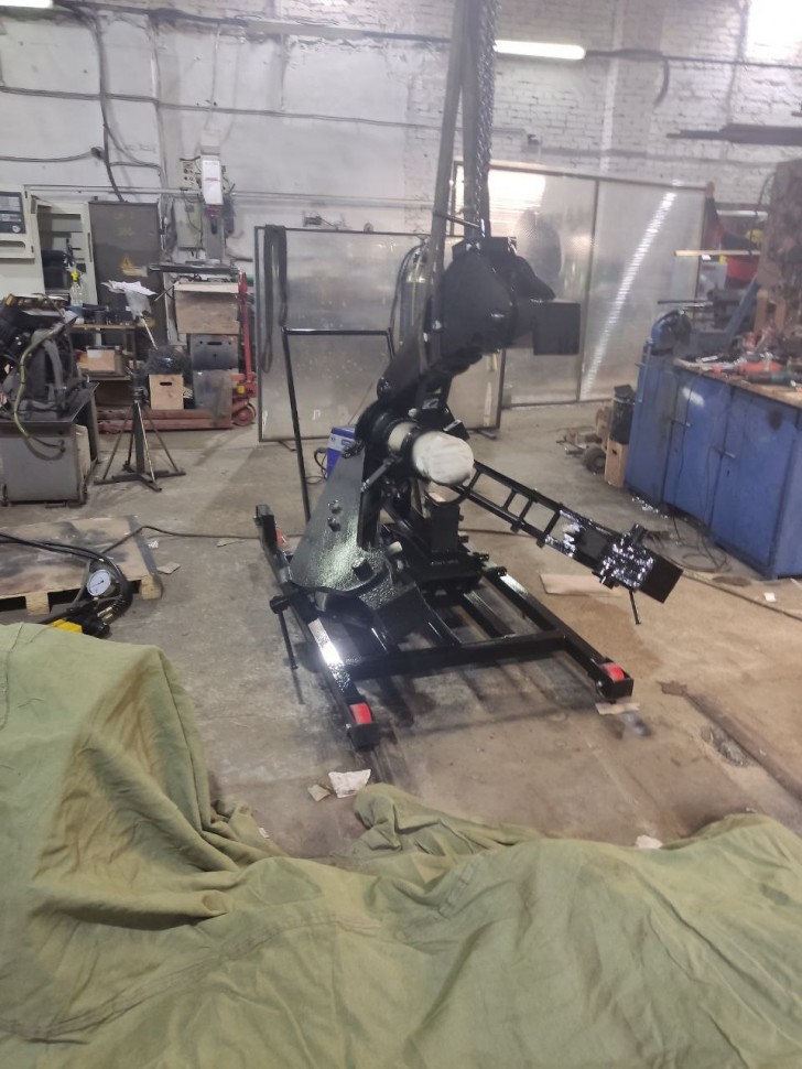 Съемник гидравлический траспортируемый с приводом центрирования СГТ 2/31001500 купить с доставкой по всей России