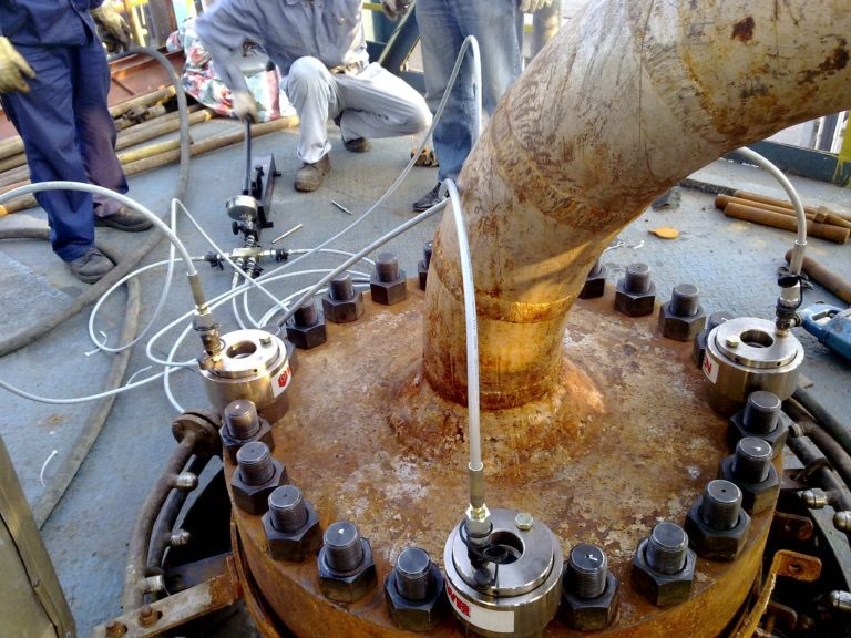 Шпильконатяжитель ATW (Тензорный домкрат) до 8423 KN купить с доставкой по всей России