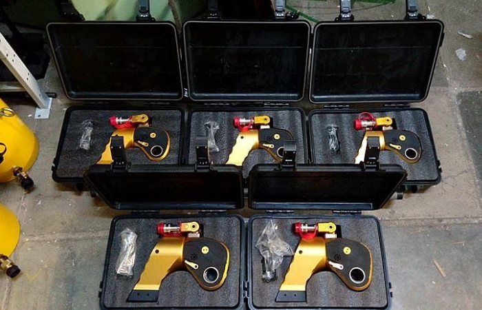 [Русский Домкрат]  - доверьтесь профессионалам!